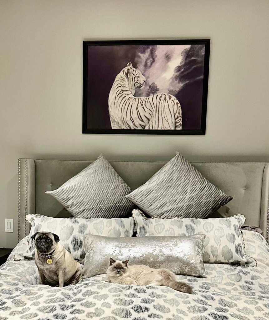 white tiger above bed